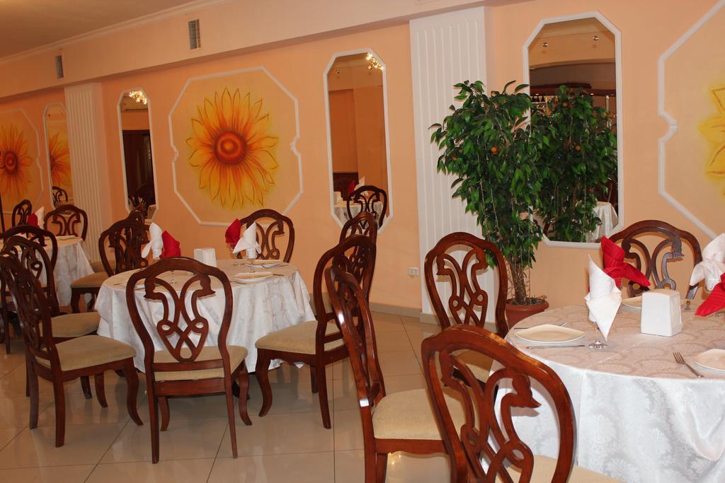 Ust-Kamenogorsk Hotel المظهر الخارجي الصورة
