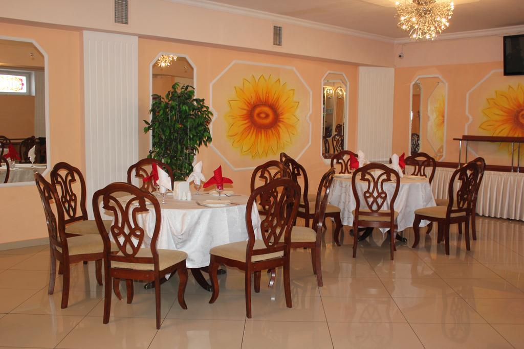 Ust-Kamenogorsk Hotel المظهر الخارجي الصورة
