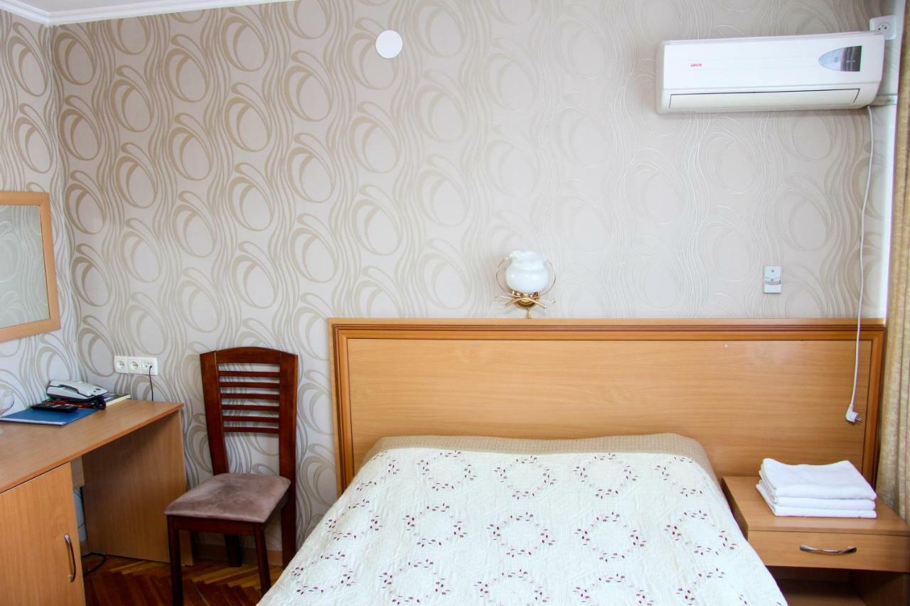 Ust-Kamenogorsk Hotel المظهر الخارجي الصورة